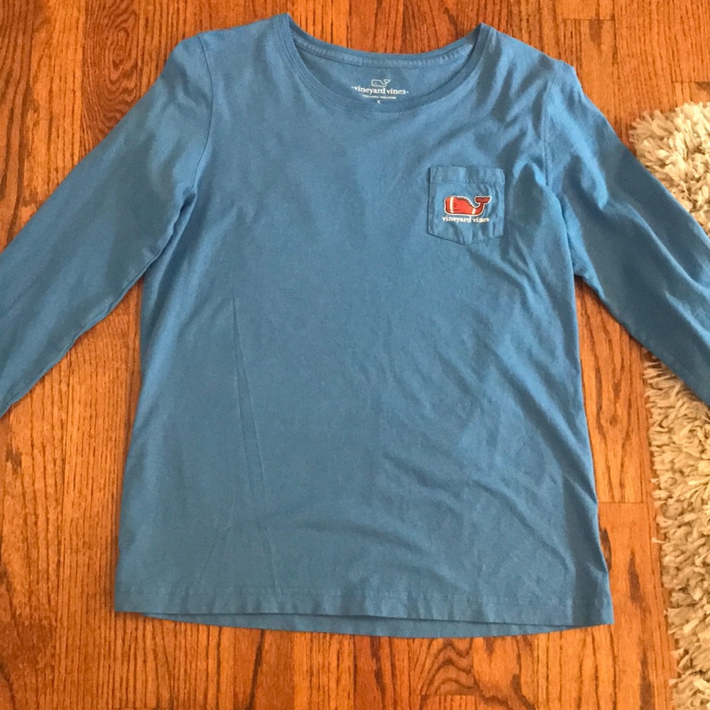 Women’s Vineyard Vines Long Sleeved Shirt